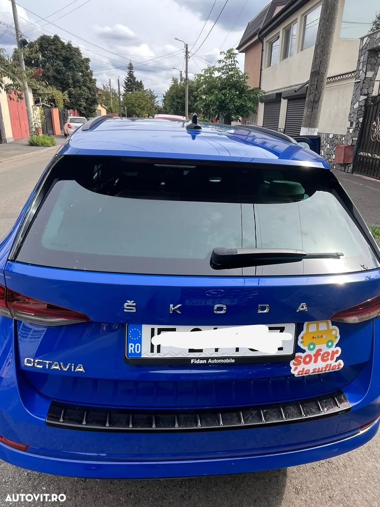 Skoda Octavia 2.0 TDI DSG Sportline - 20