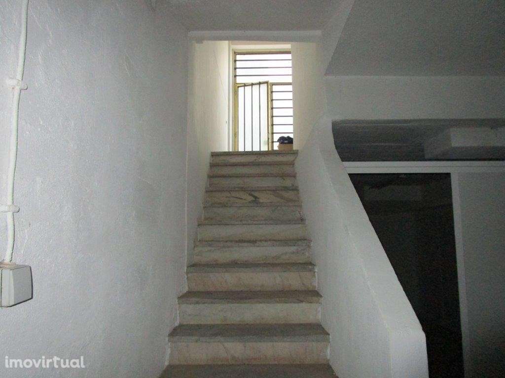 Loja no Dafundo - Grande imagem: 2/6