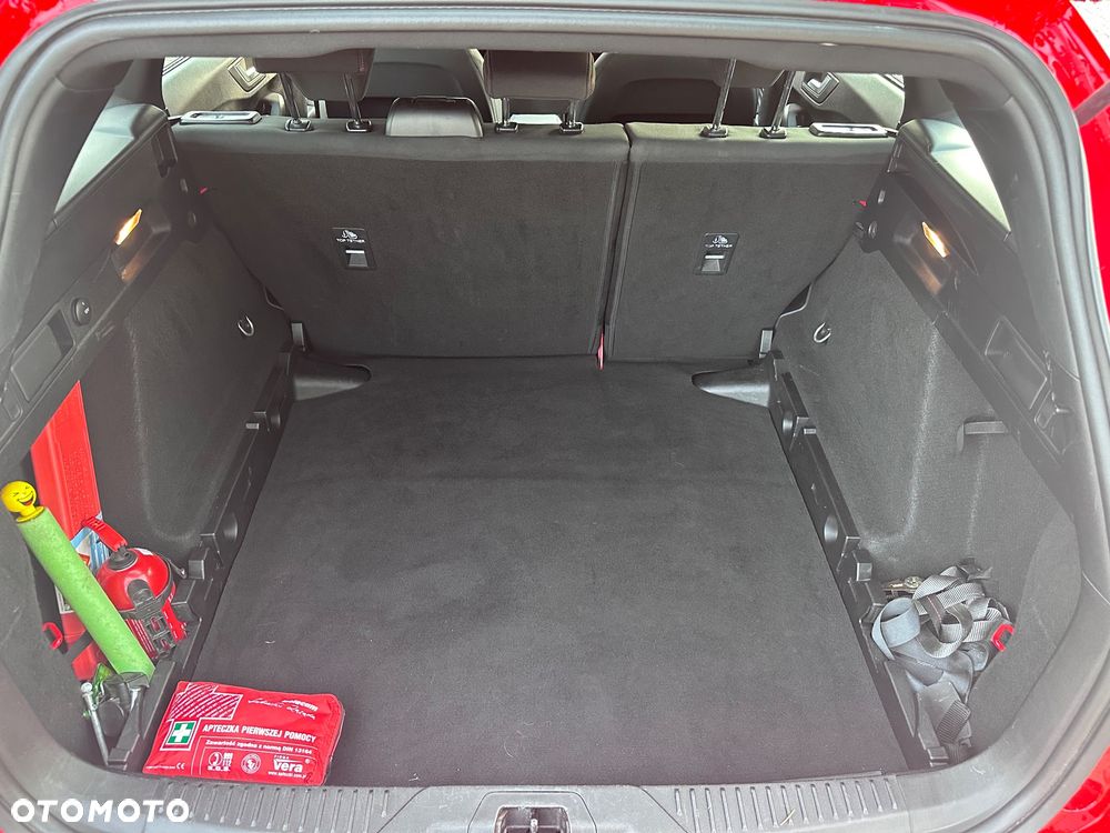 Ford Focus 1.5 EcoBoost ST-Line - 16