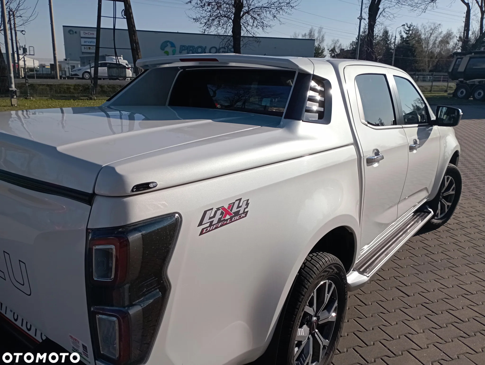 Isuzu D-Max 1.9 DC LSX - 11