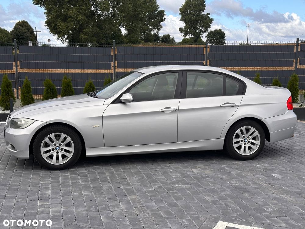 BMW Seria 3 - 10