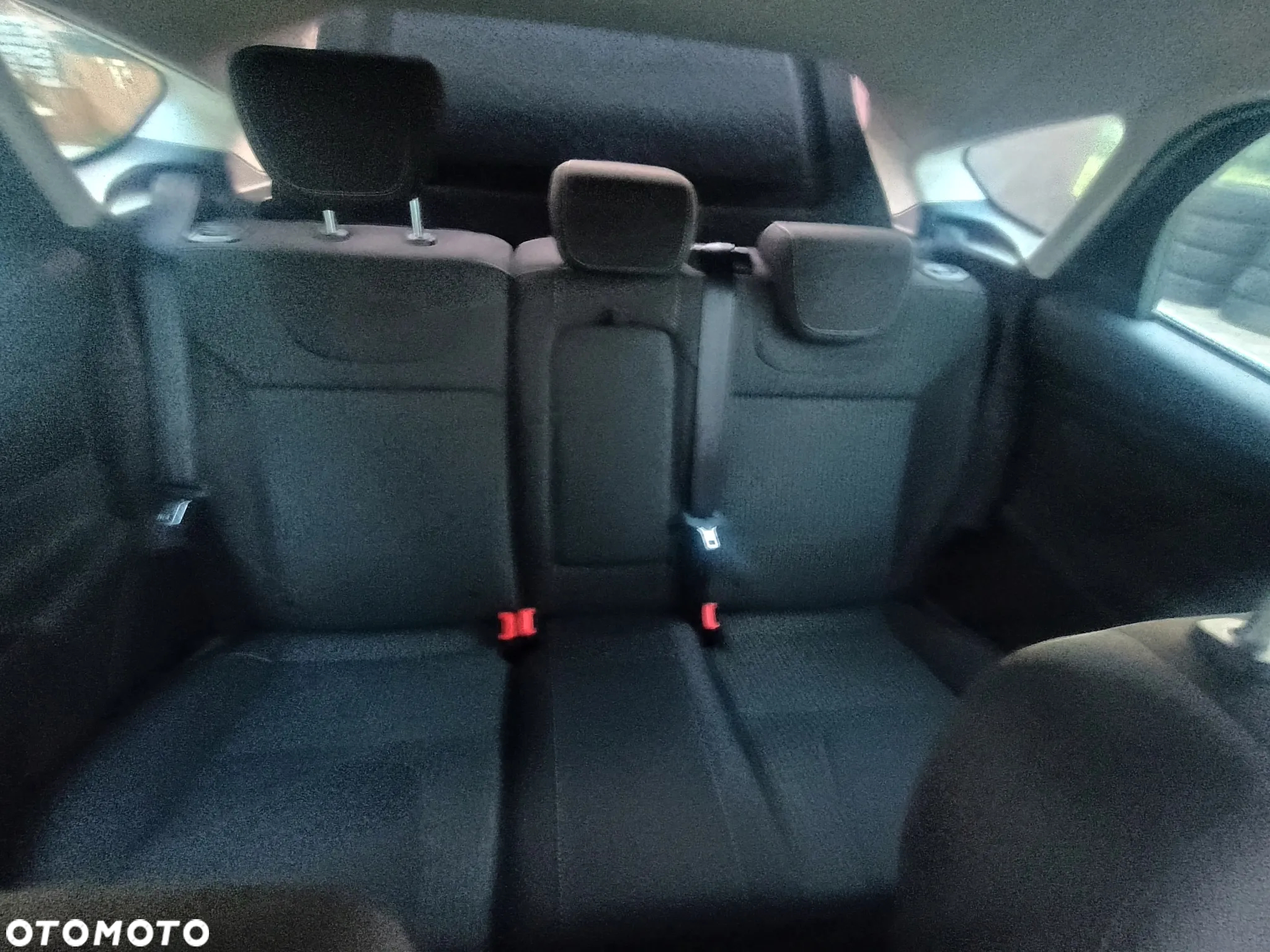Ford Focus 1.6 EcoBoost Gold X (Trend) - 32