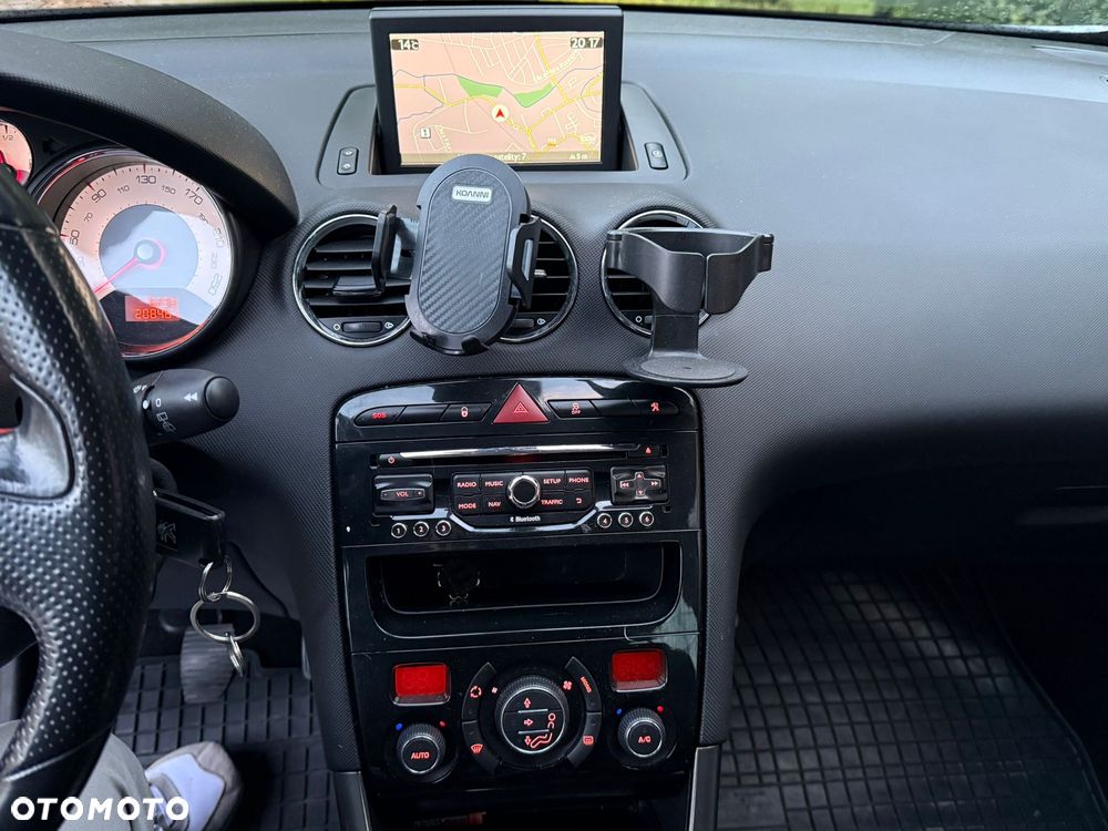 Peugeot 308 1.6 e-HDi Style STT - 17