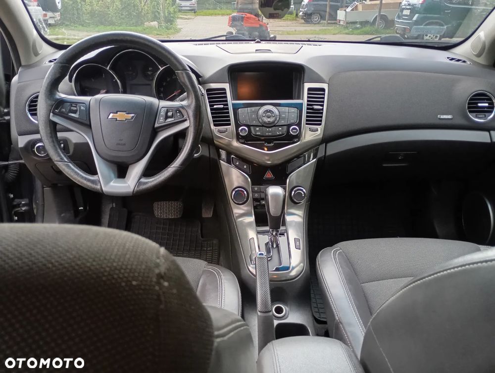Chevrolet Cruze 2.0 D LTZ+ - 14