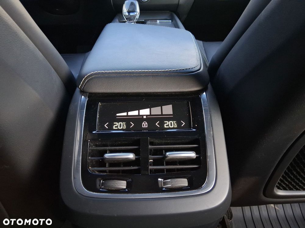 Volvo XC 60 - 16