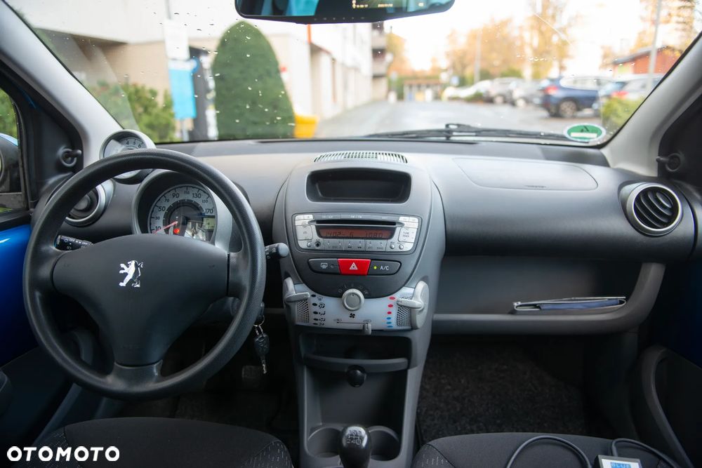 Peugeot 107 70 Millesim 200 - 27