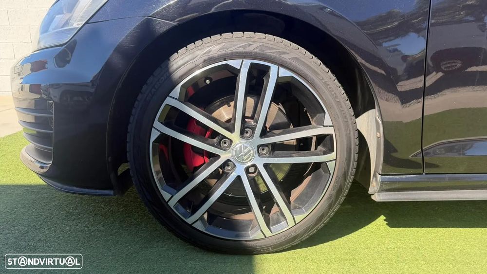 VW Golf 2.0 TDI GTD - 12