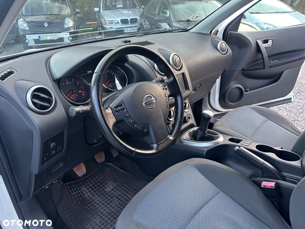 Nissan Qashqai 1.6 Tekna S/S - 8