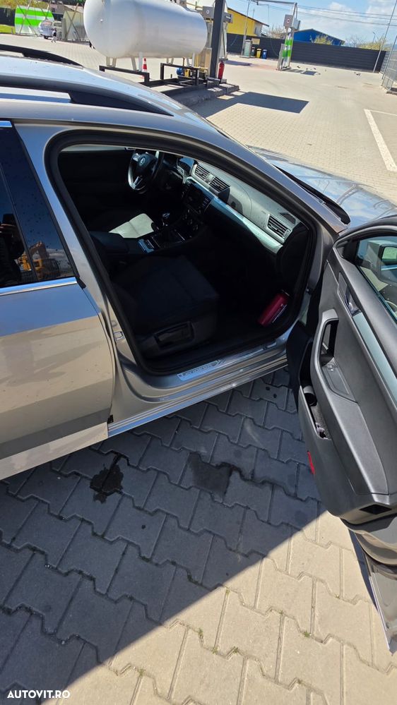 Skoda Superb 1.6 TDI GreenLine - 5