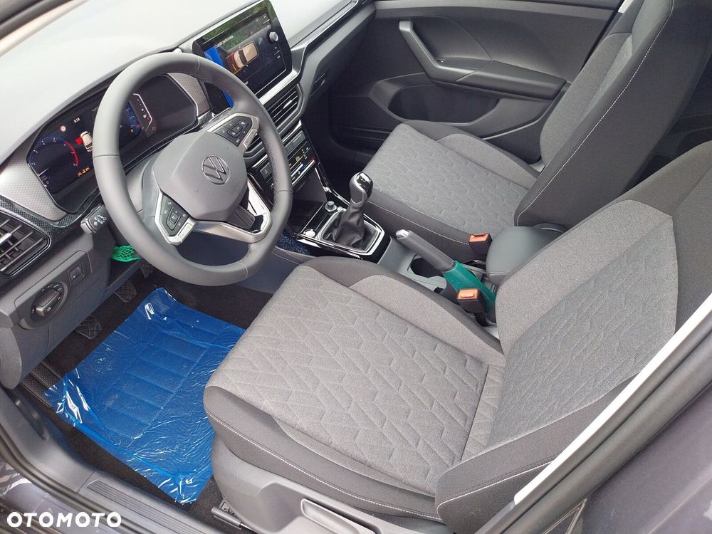 Volkswagen T-Cross - 8