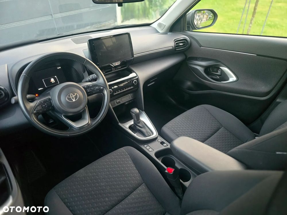 Toyota Yaris Cross - 13