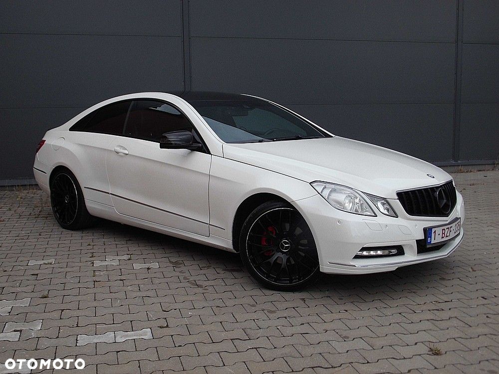 Mercedes-Benz Klasa E 200 CGI BlueEFFICIENCY Automatik Avantgarde - 9