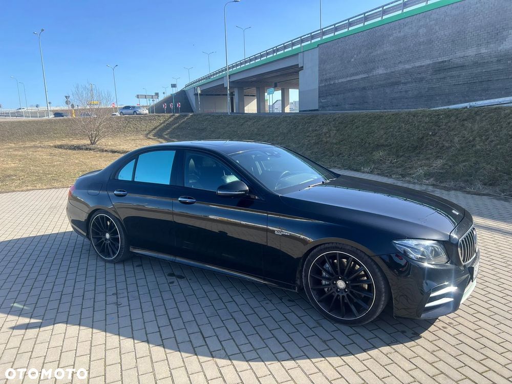 Mercedes-Benz Klasa E 43 AMG 4Matic 9G-TRONIC - 2