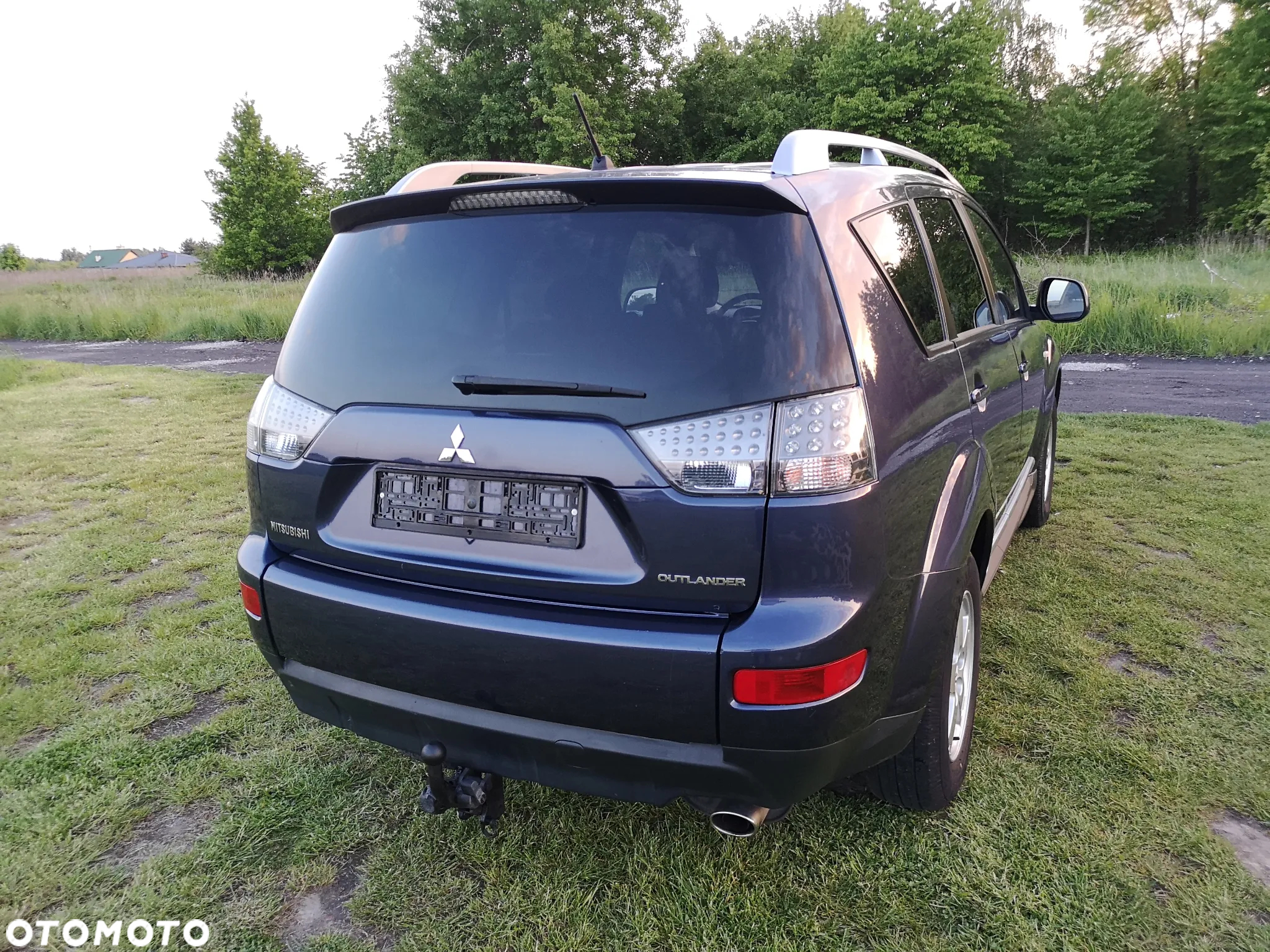 Mitsubishi Outlander 2.4 Invite 2WD - 25