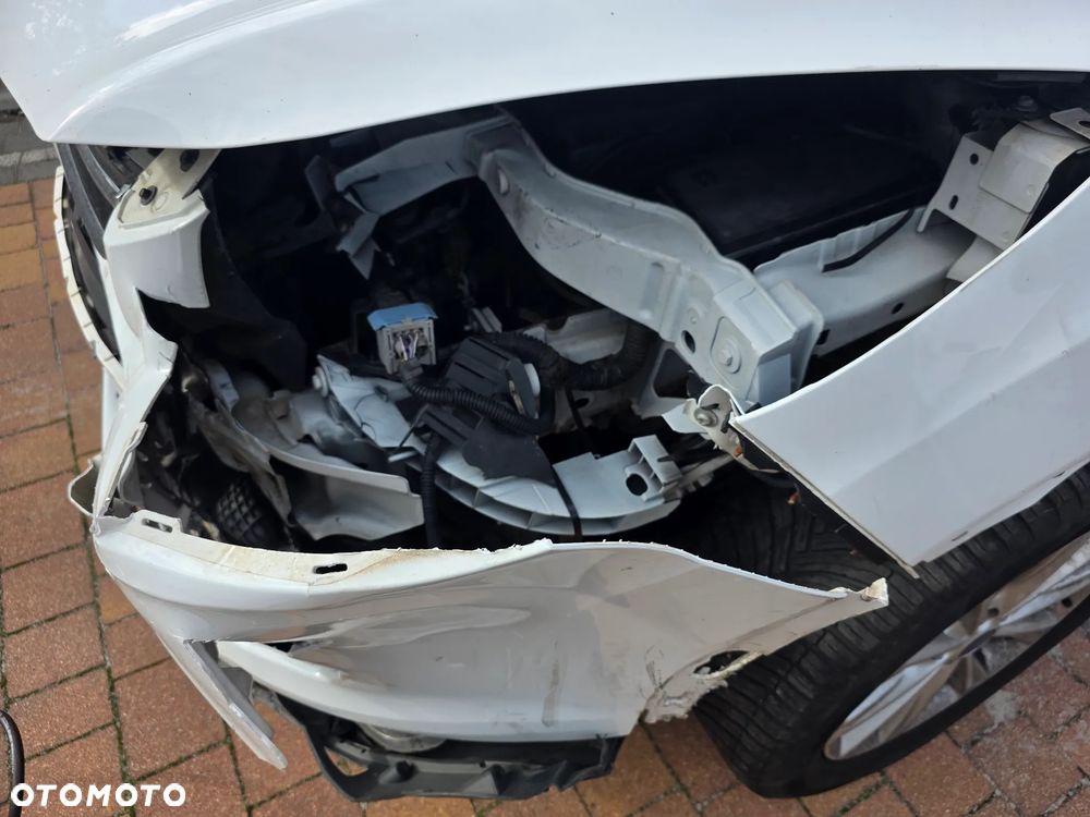 Ford Kuga 2.0 TDCi 4x4 SYNC - 10