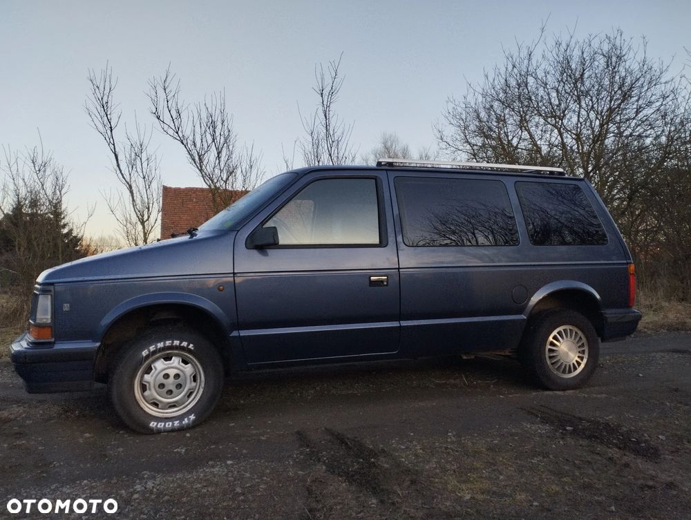 Chrysler Voyager - 11