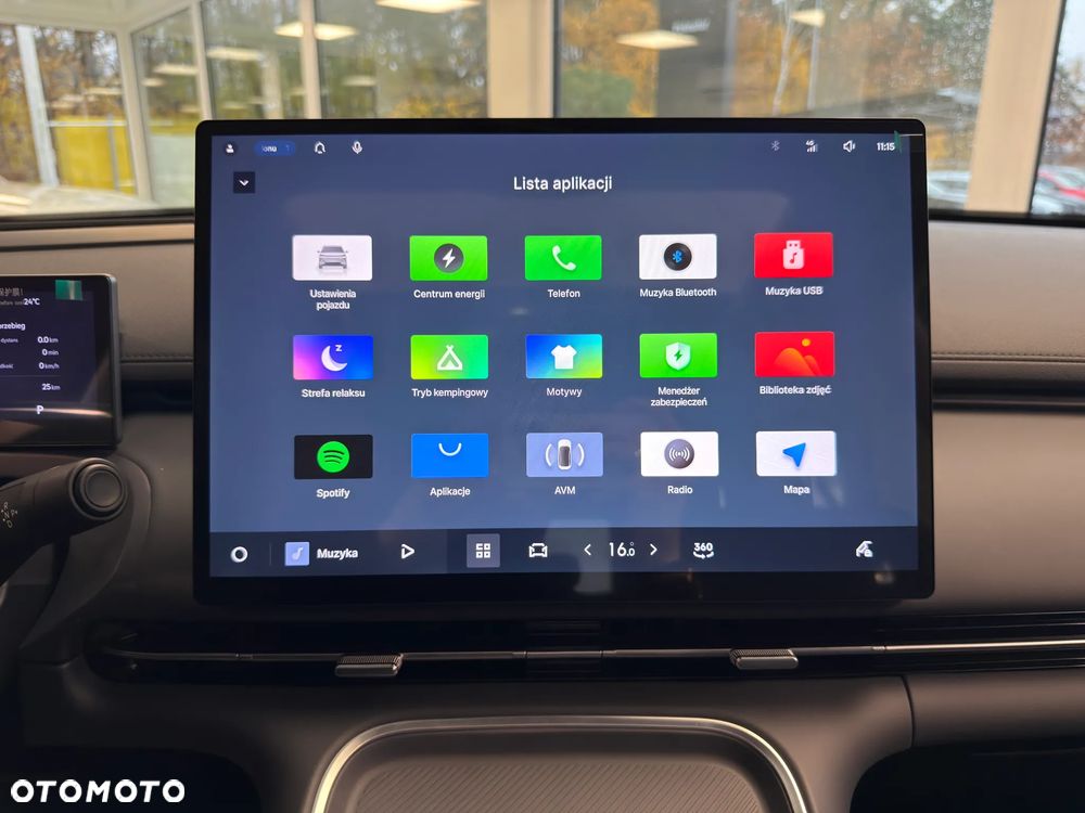 Geely Starray EM-i 1.5 PHEV Max - 34