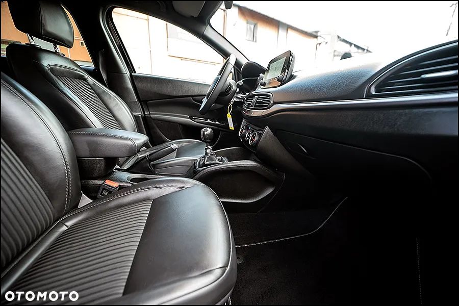 Fiat Tipo 1.4 T-Jet 16v S-Design - 33