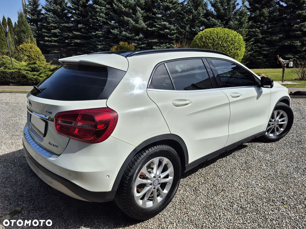 Mercedes-Benz GLA 200 (CDI) d 4-Matic - 6