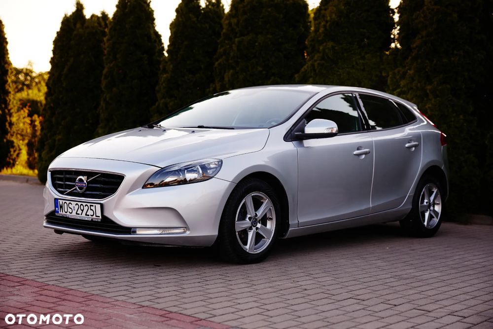 Volvo V40 D2 Kinetic - 12
