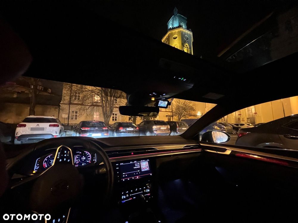 Volkswagen Arteon 2.0 TSI R-Line DSG - 2