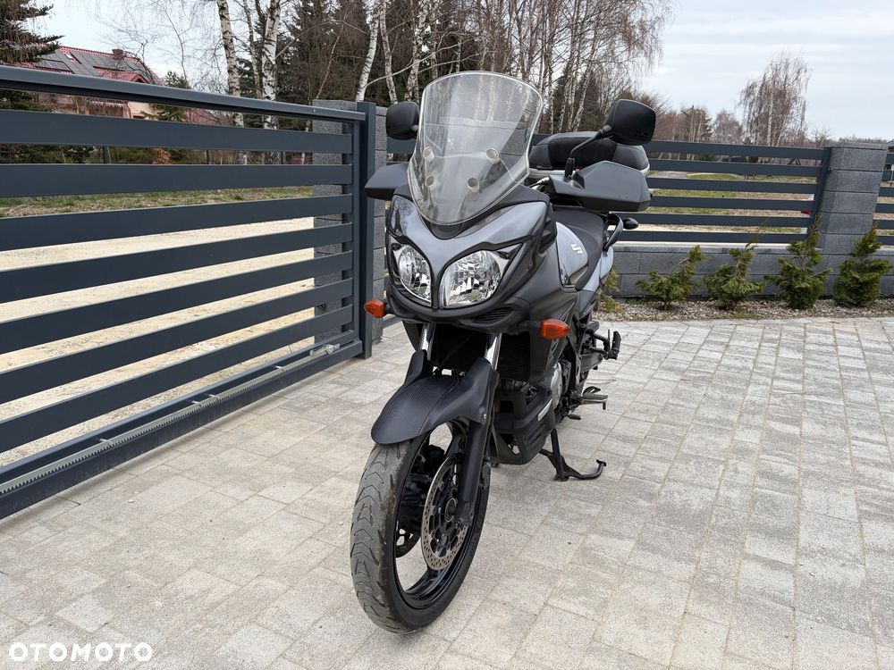 Suzuki V-STROM - 11