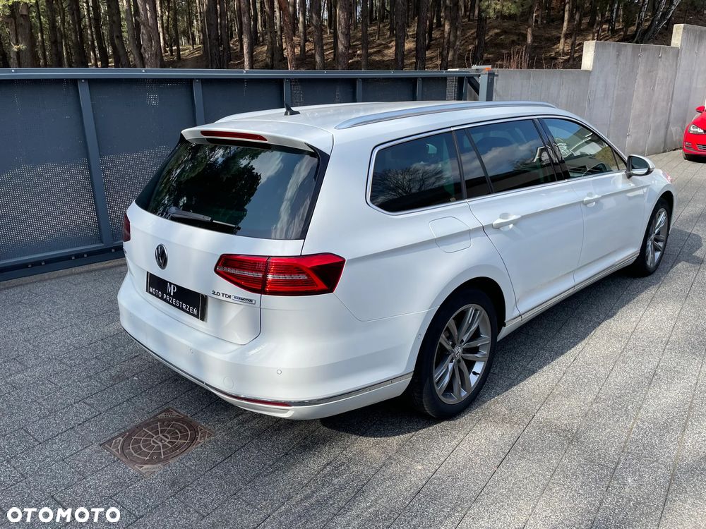 Volkswagen Passat 2.0 TDI (BlueMotion Technology) Highline - 18