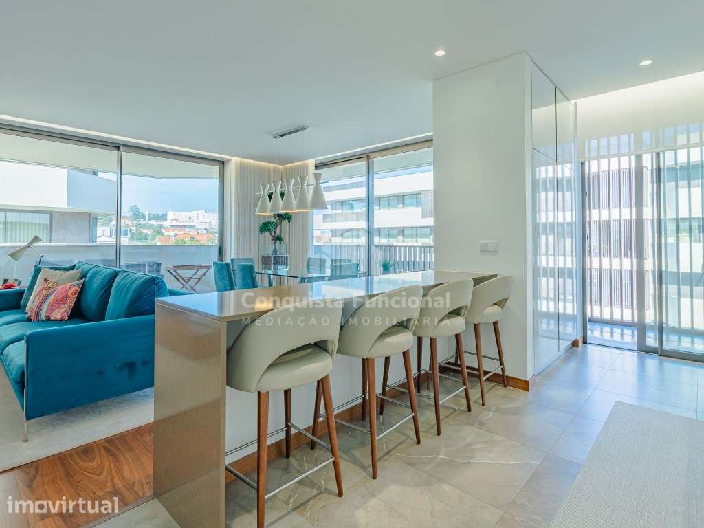 T3 exclusivo com jacuzzi no prestigiado Condomínio Hillgarden - Grande imagem: 2/41