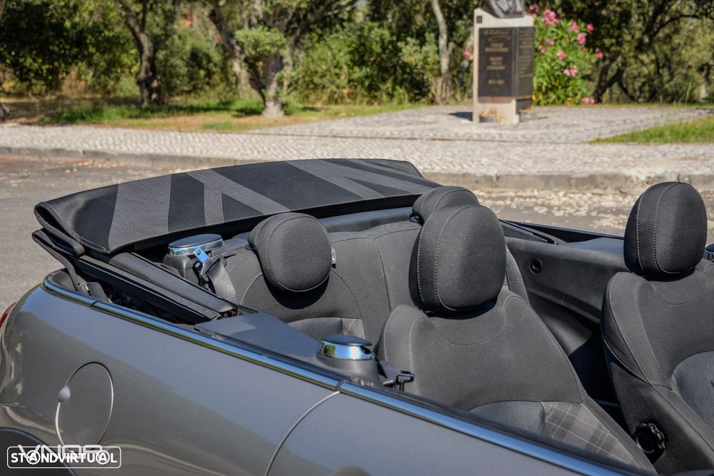 MINI Cabrio Cooper D - 10