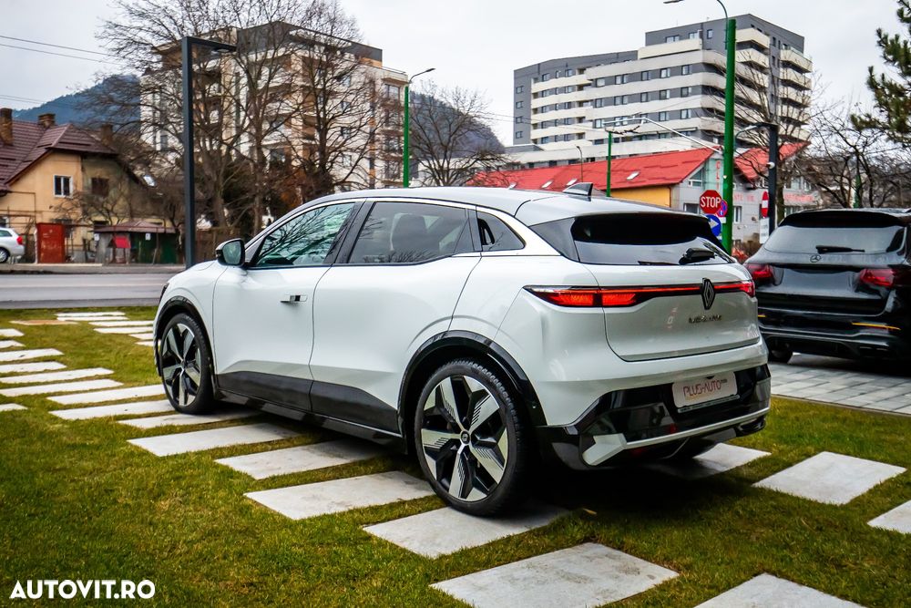 Renault Megane E-TECH 60 kWh 220 CP Techno - 5