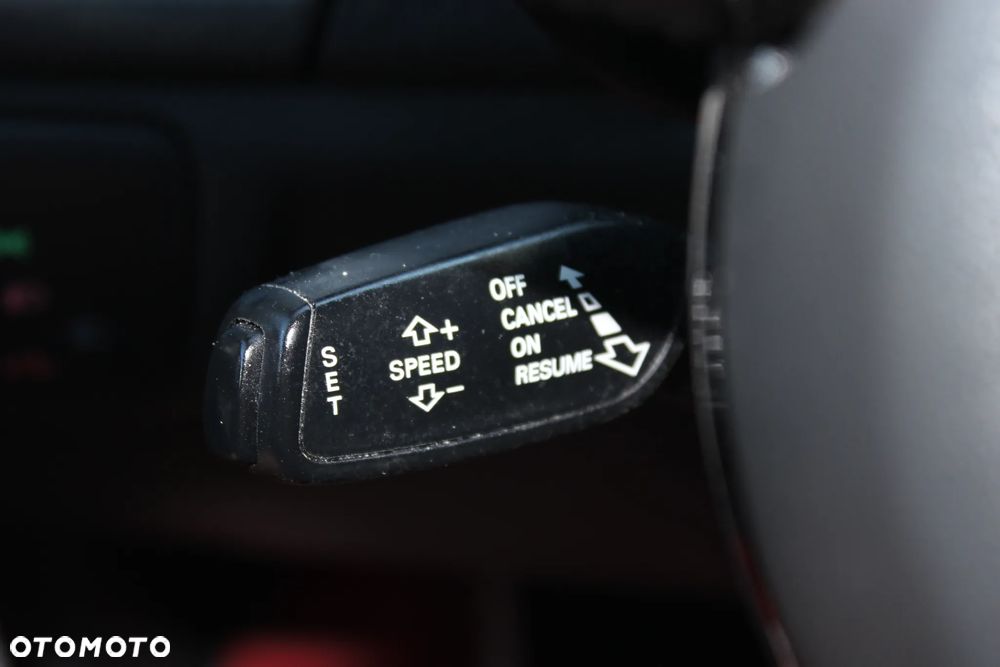Audi A6 Avant 3.0 TDI quattro S tronic - 31