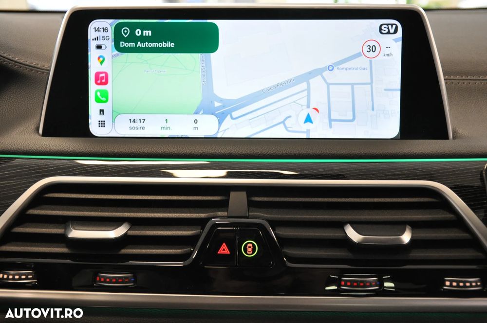 BMW Seria 7 730d xDrive MHEV - 25