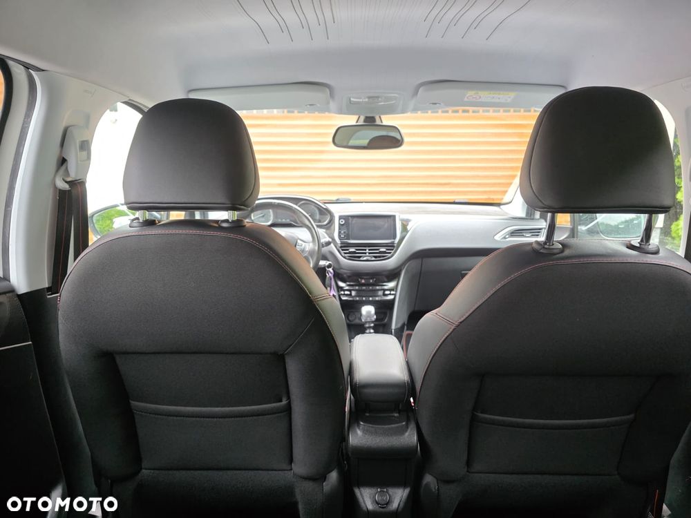 Peugeot 2008 PureTech 130 Stop&Start GT-Line Edition - 13