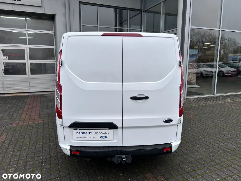 Ford TRANSIT CUSTOM - 4