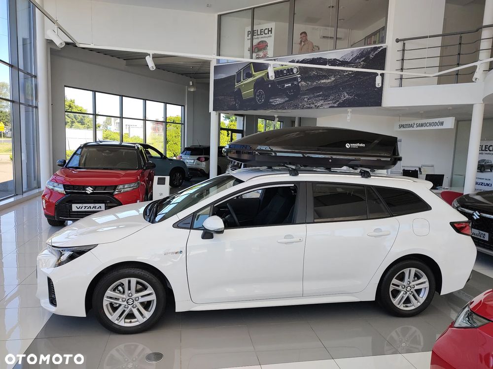 Suzuki Swace 1.8 Hybrid Premium Plus CVT - 12