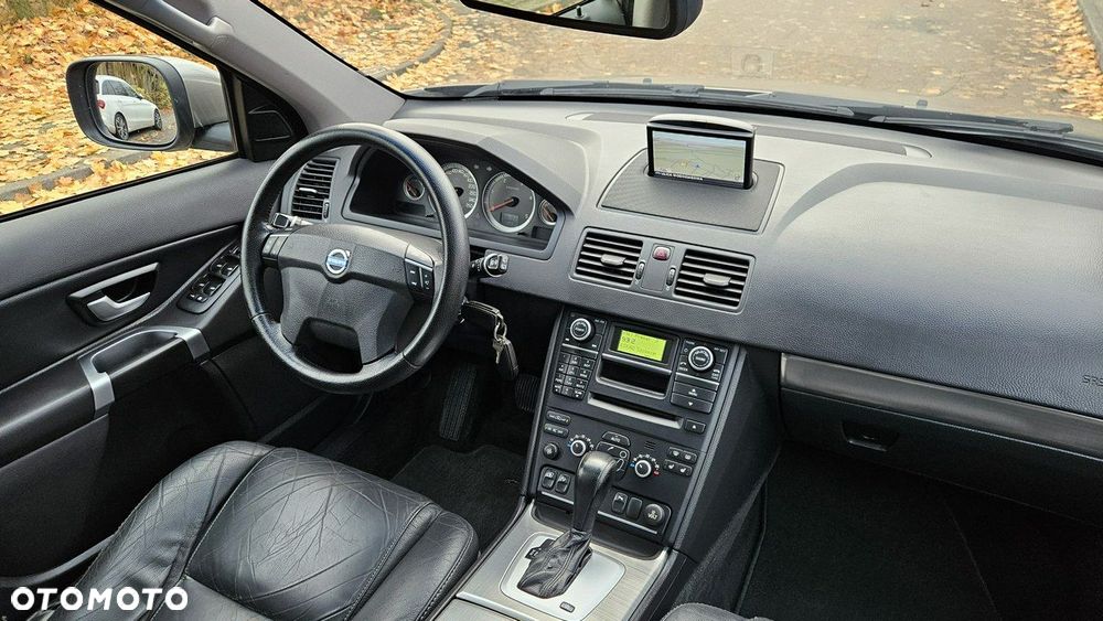 Volvo XC 90 D5 Momentum - 21