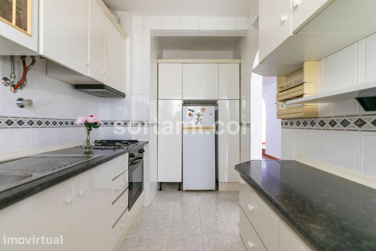 Apartamento T2 Venda em Quarteira,Loulé - Grande imagem: 5/12