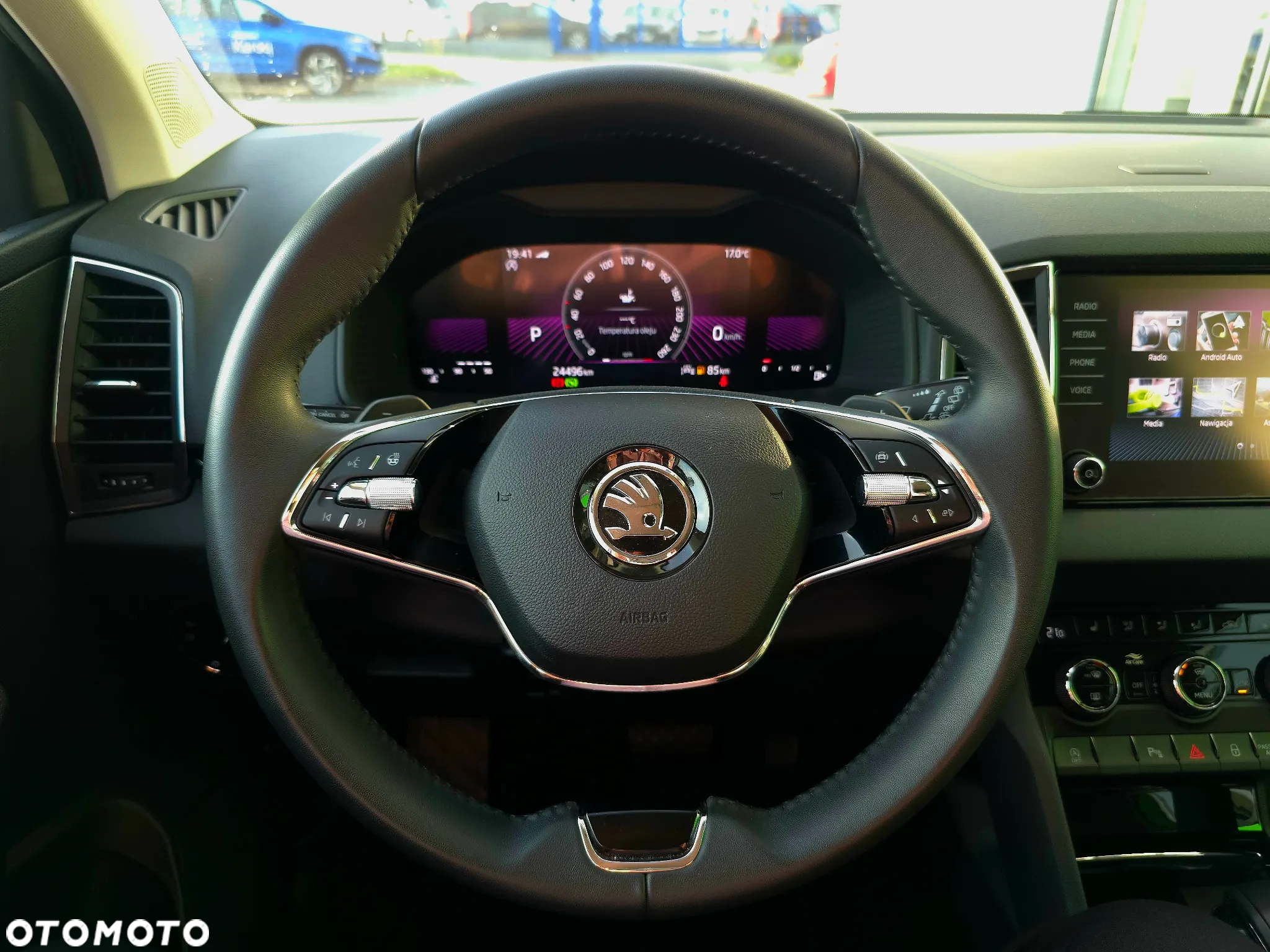 Skoda Karoq 1.5 TSI ACT Style DSG - 18