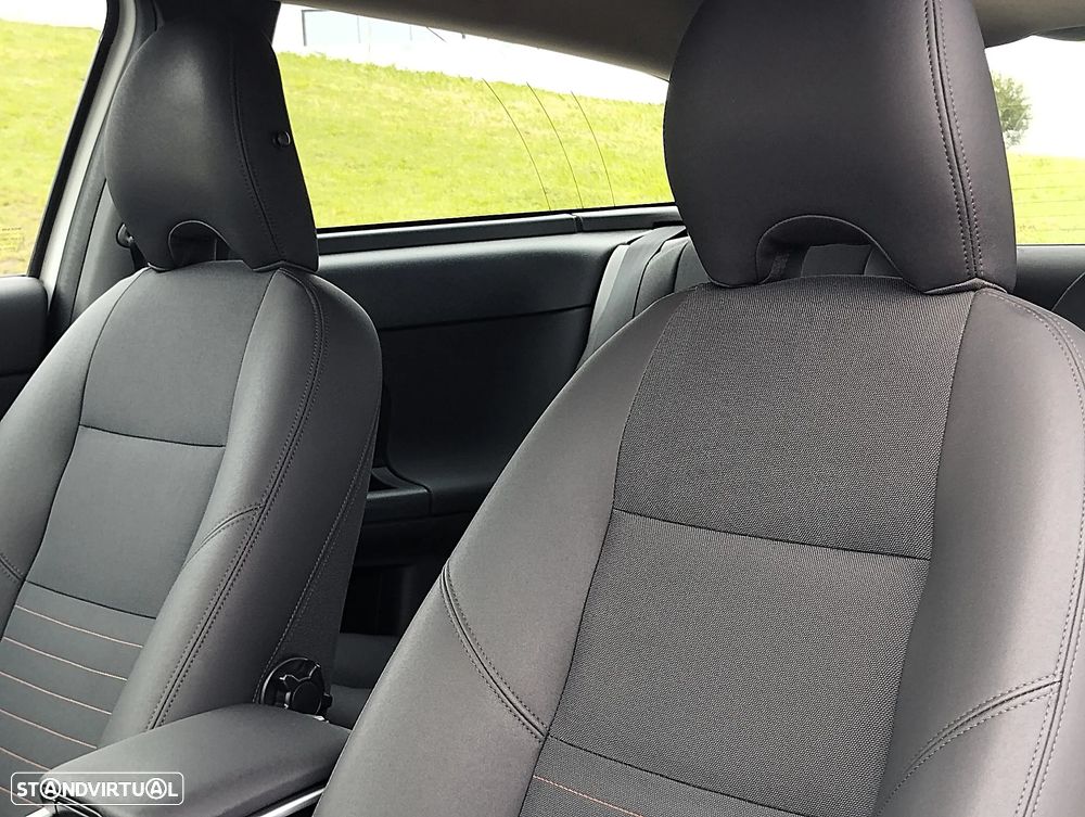 Volvo C30 1.6 D Drive 99g Momentum Start/Stop - 21