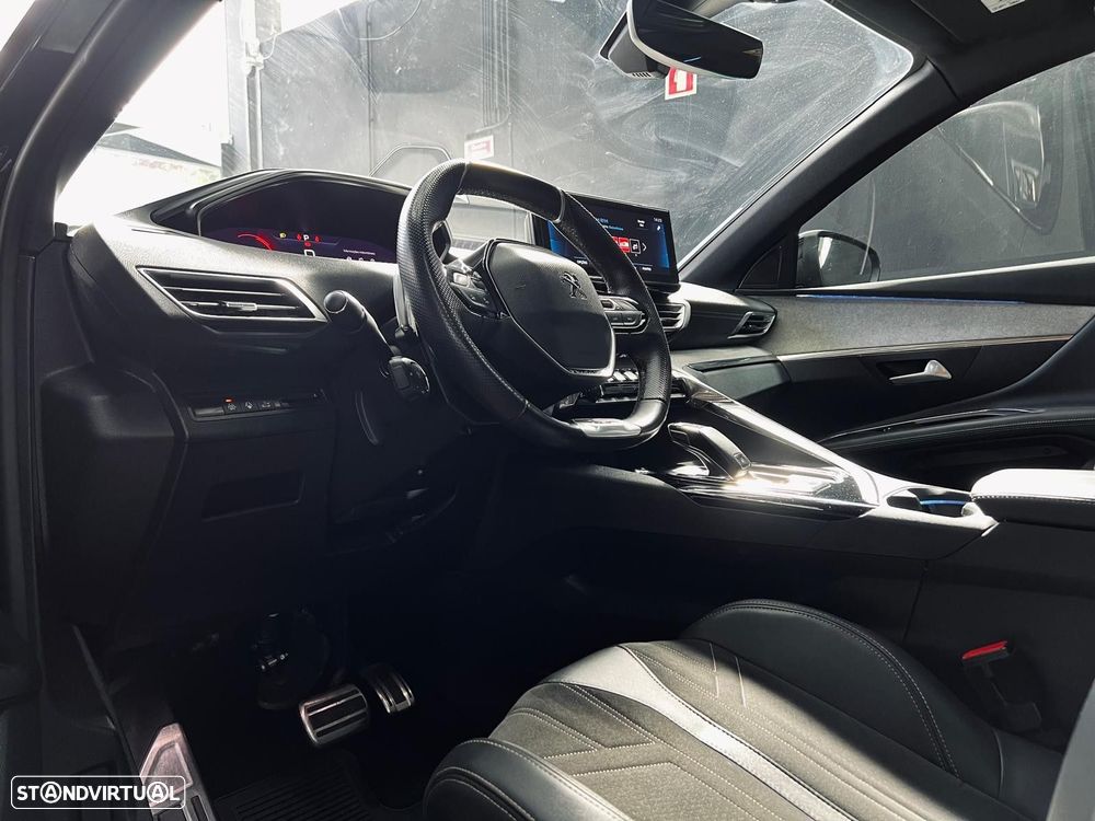Peugeot 3008 1.5 BlueHDi GT EAT8 - 19