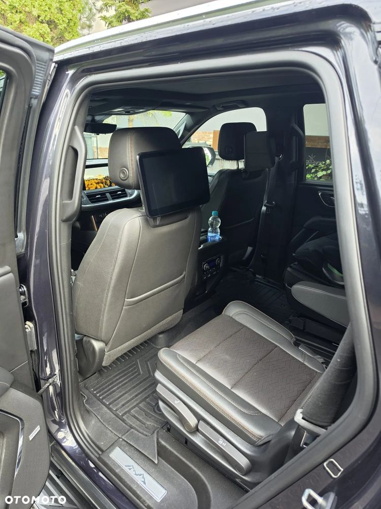Chevrolet Tahoe - 30