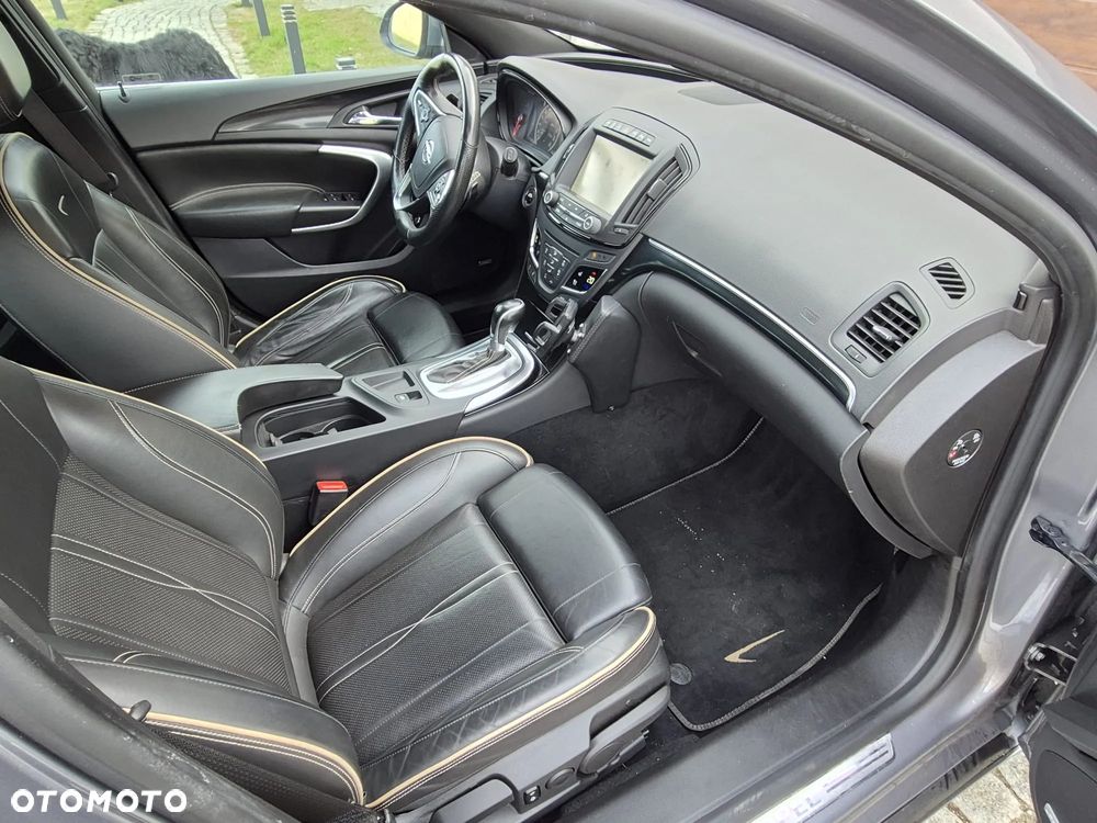 Opel Insignia 2.0 SIDI Turbo 4x4 Innovation - 25