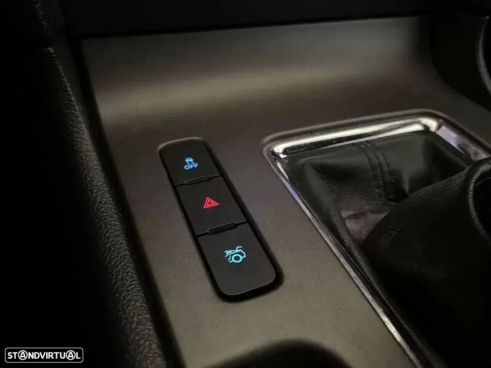 Ford Mustang - 31