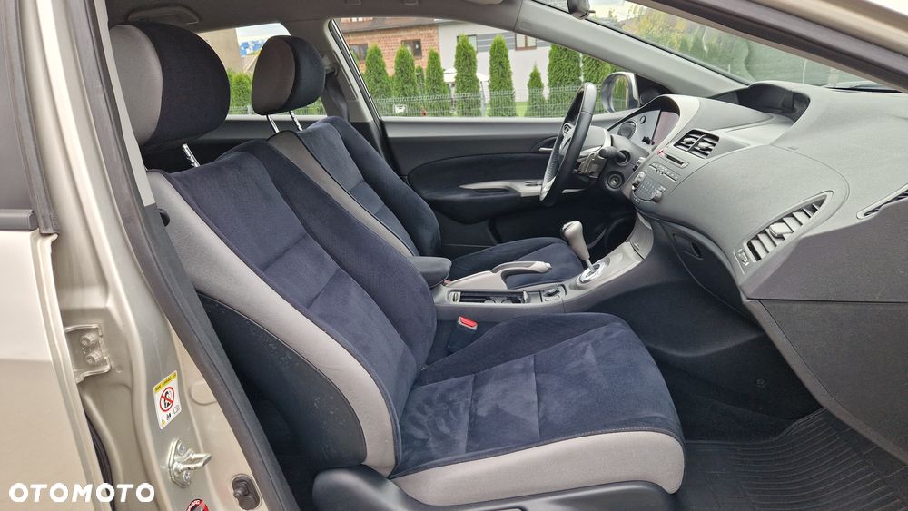 Honda Civic 1.8i-VTEC Automatik Sport - 17