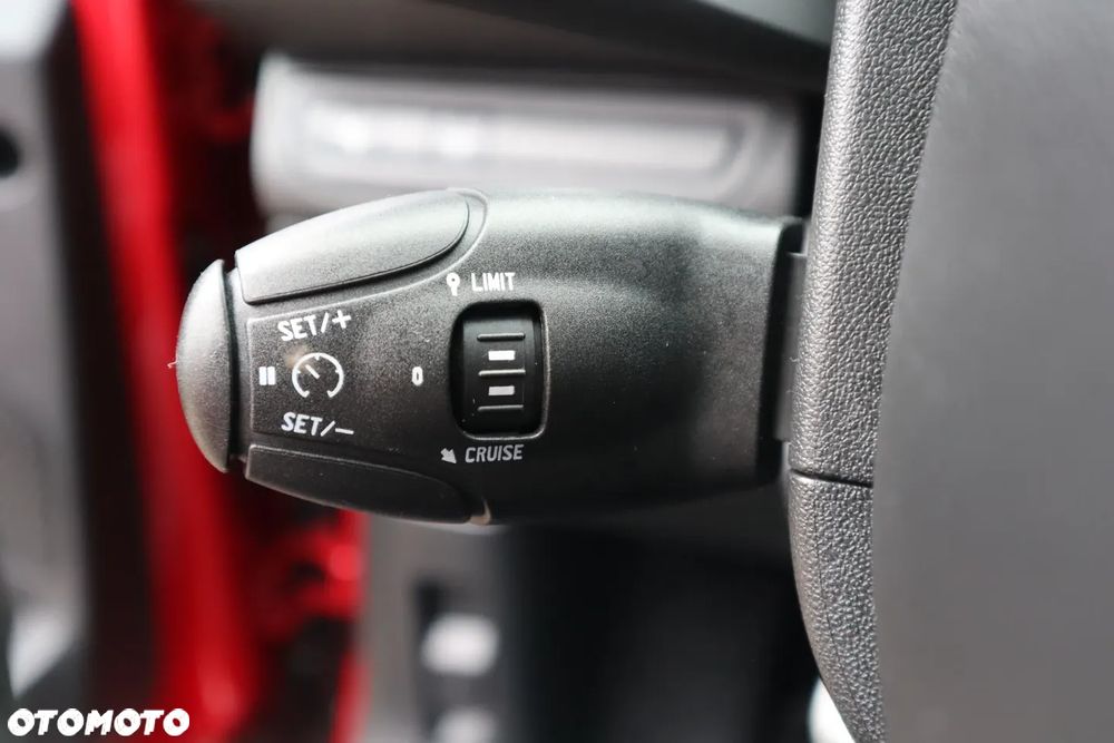 Peugeot 2008 - 24