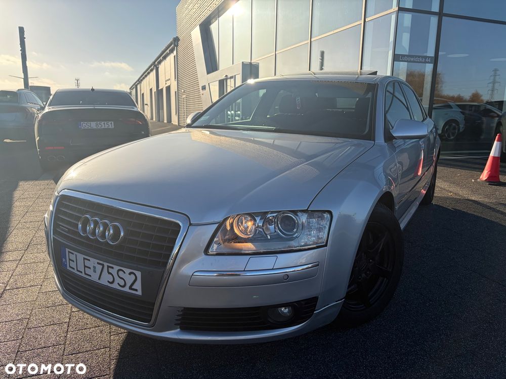Audi A8 - 5