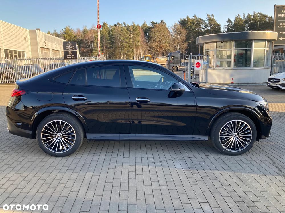 Mercedes-Benz GLC 220 d mHEV 4-Matic AMG Line - 2