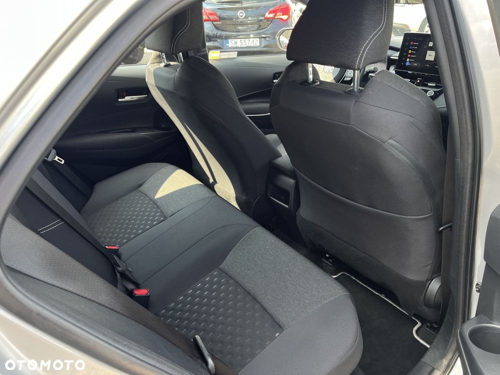 Toyota Corolla 1.8 Hybrid Comfort - 20