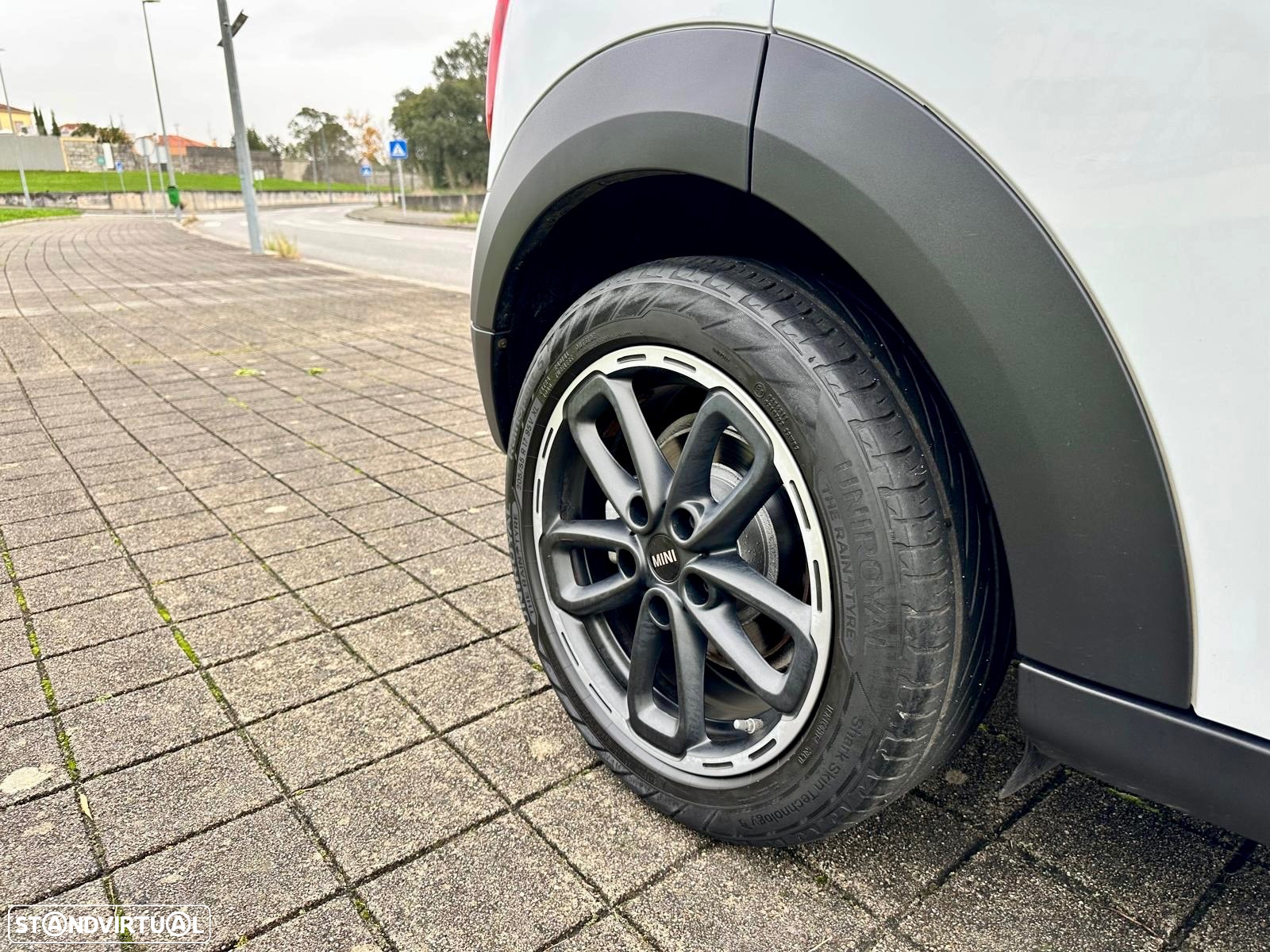 MINI Countryman - 14