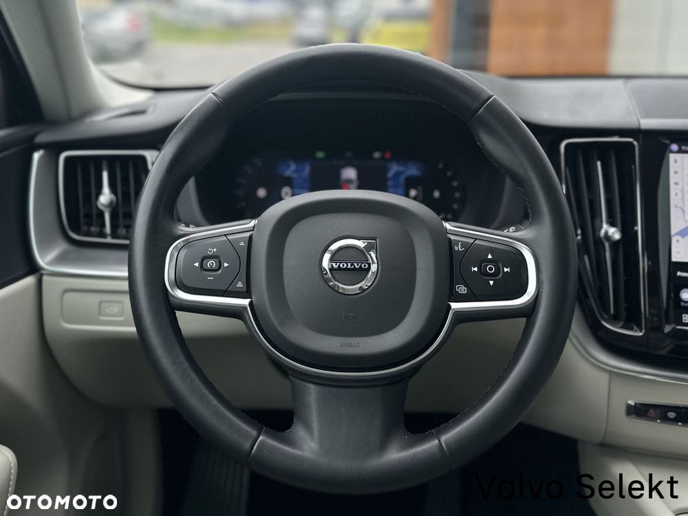 Volvo XC 60 - 23